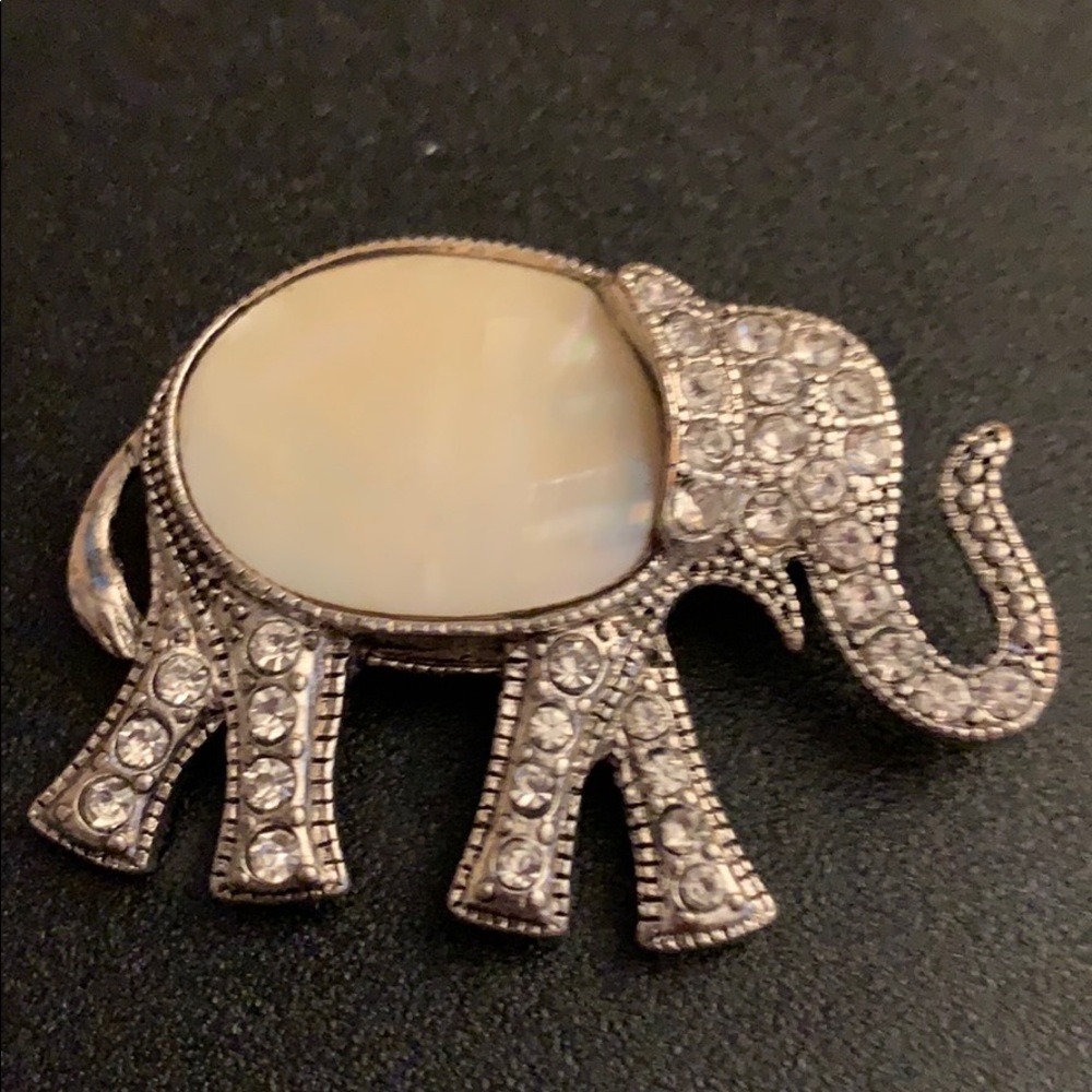 Lovely elephant pin.